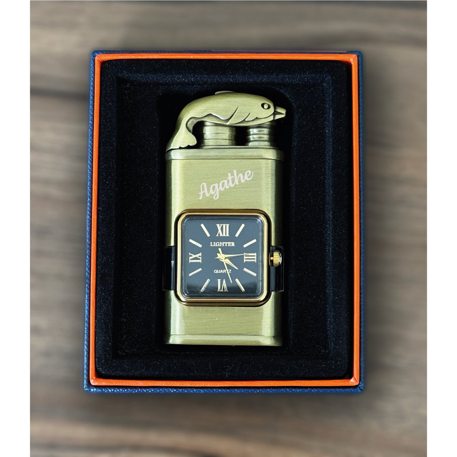 Butan-Zusatzgerät – Graviert mit Logo und Text – Eigener Service – Personalisiertes Geschenk – winddicht – Vintage-Uhrenlünette – Jet Dual Vlam-Fakkel – Opblaasbare Gas-Zusatzgerät – Metall mit Quarzuhrwerk – 55330