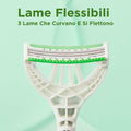 Close-up van het scheerhoofd met drie flexibele mesjes en een groene strip.