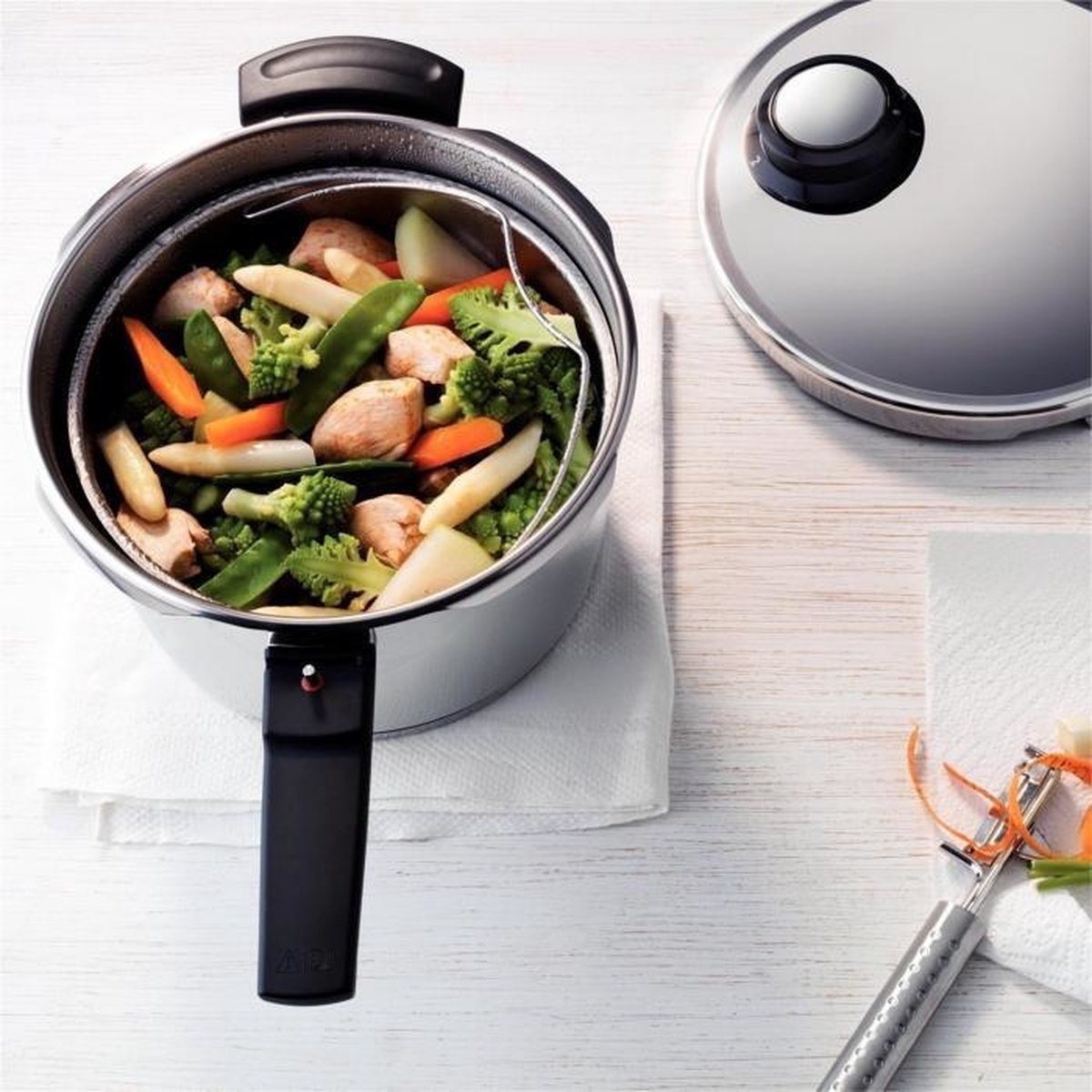 Fissler Vitavit Premium 2022 - Snelkookpan - 6 liter - Met stoominzet