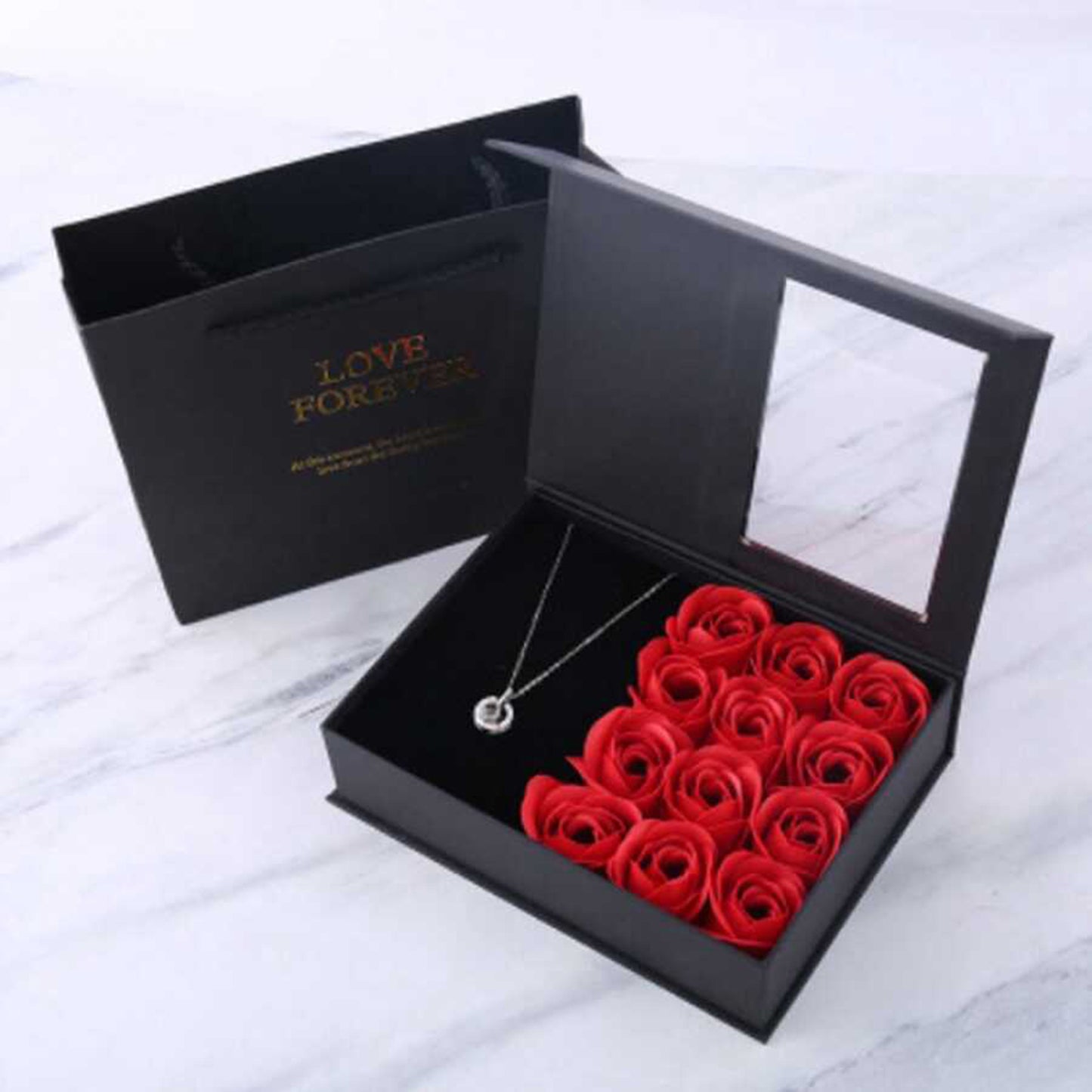 Rode Rozen Giftbox - Ketting -Liefde - 12x rode zeeprozen - Valentijn - Moederdag- Gru-Valentijns - Cadeautjes