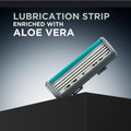Scheermesje met 4 titanium gecoate mesjes en een turquoise aloe vera strip.
